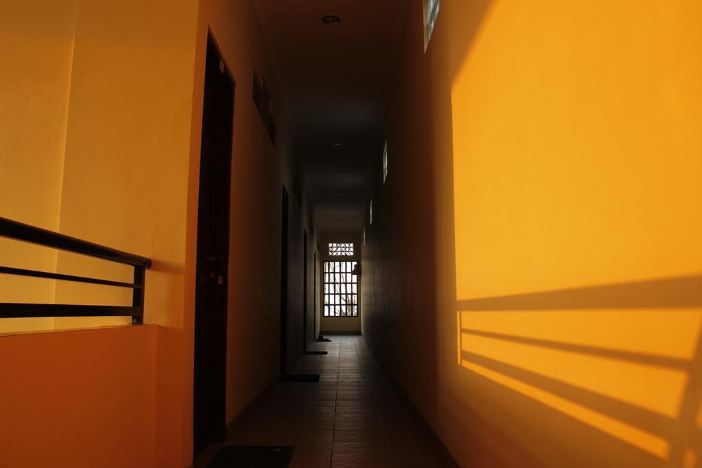 Hotel MaeMae Beach House Nusa Penida Zimmer foto