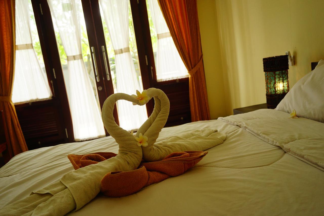 Hotel MaeMae Beach House Nusa Penida Exterior foto